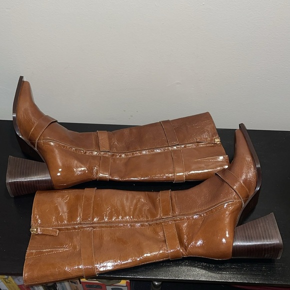 NWOT Feners Midnight Extreme Cafe.  Size 39/8.5. - Picture 8 of 16